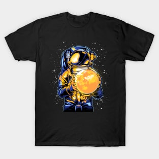 astronaut holding a moon T-Shirt